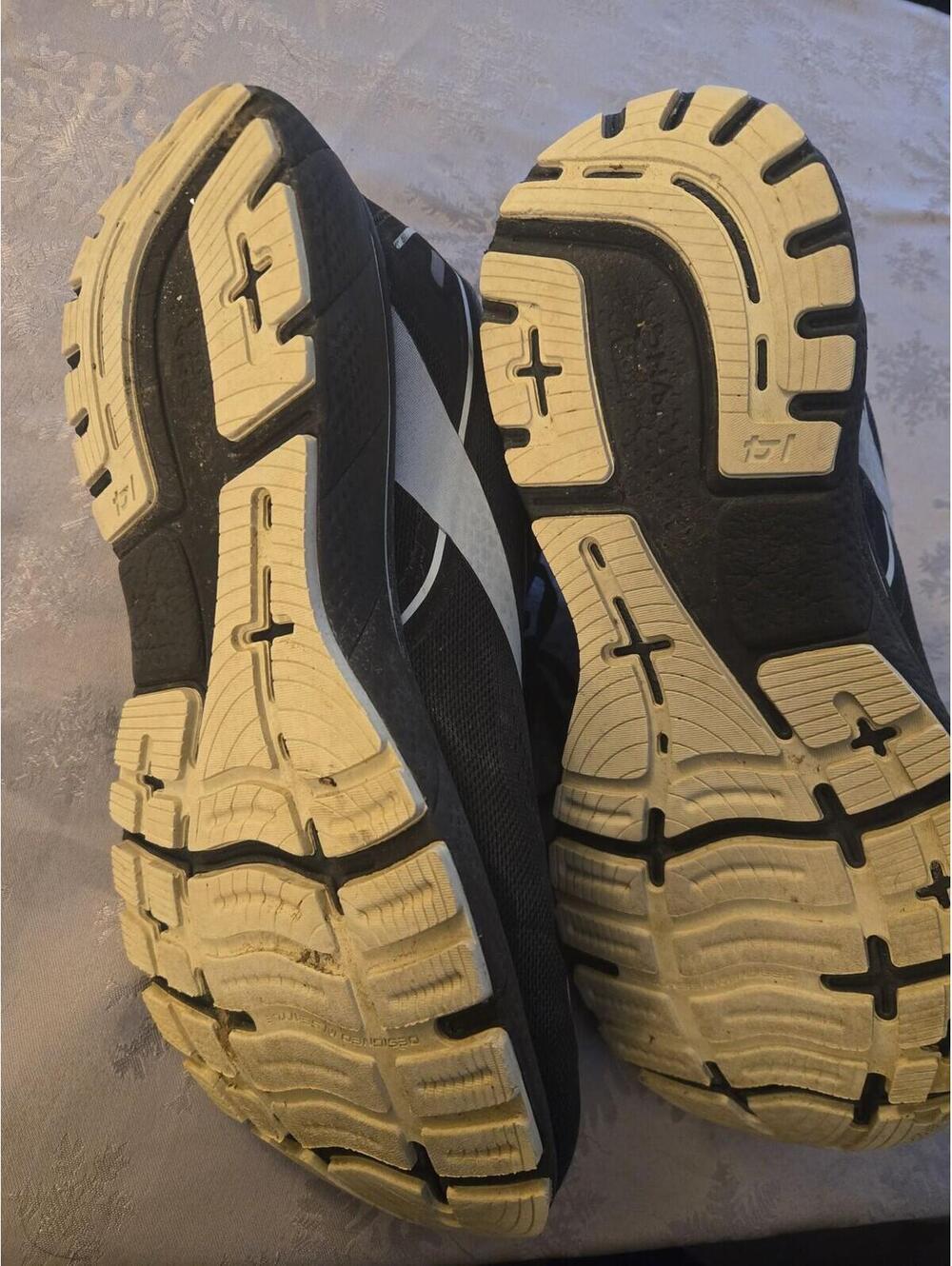 Brooks Ghost 14 GTX Women's Running Shoes Black Gore-Tex Size 12 Medium - Picture 4 of 6